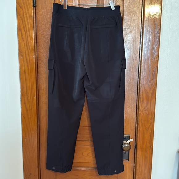 Athleta endless high rise cargo pant size 10 new gorgeous - Picture 2 of 6